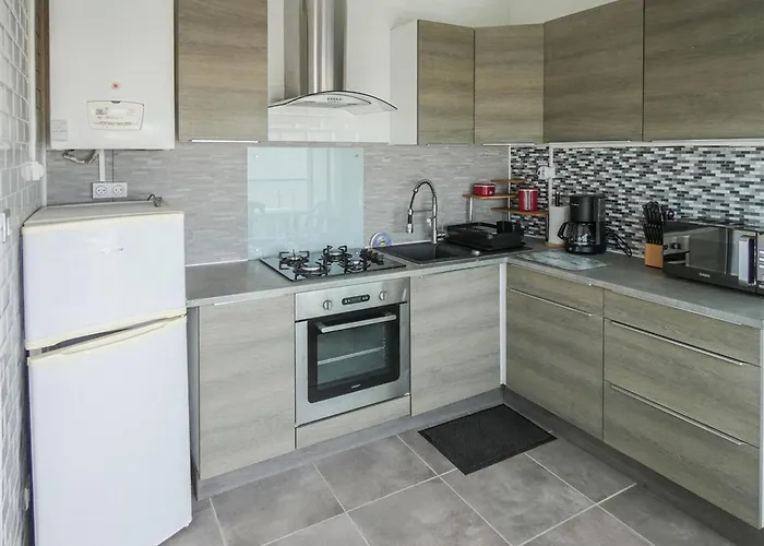 Lumineux Avec Alcove, Balcon Face Mer, Parking Prive - Fr-1-323-429 아파트